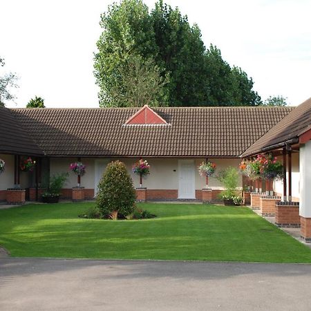 Broadlawns Guest House Coalville Zewnętrze zdjęcie